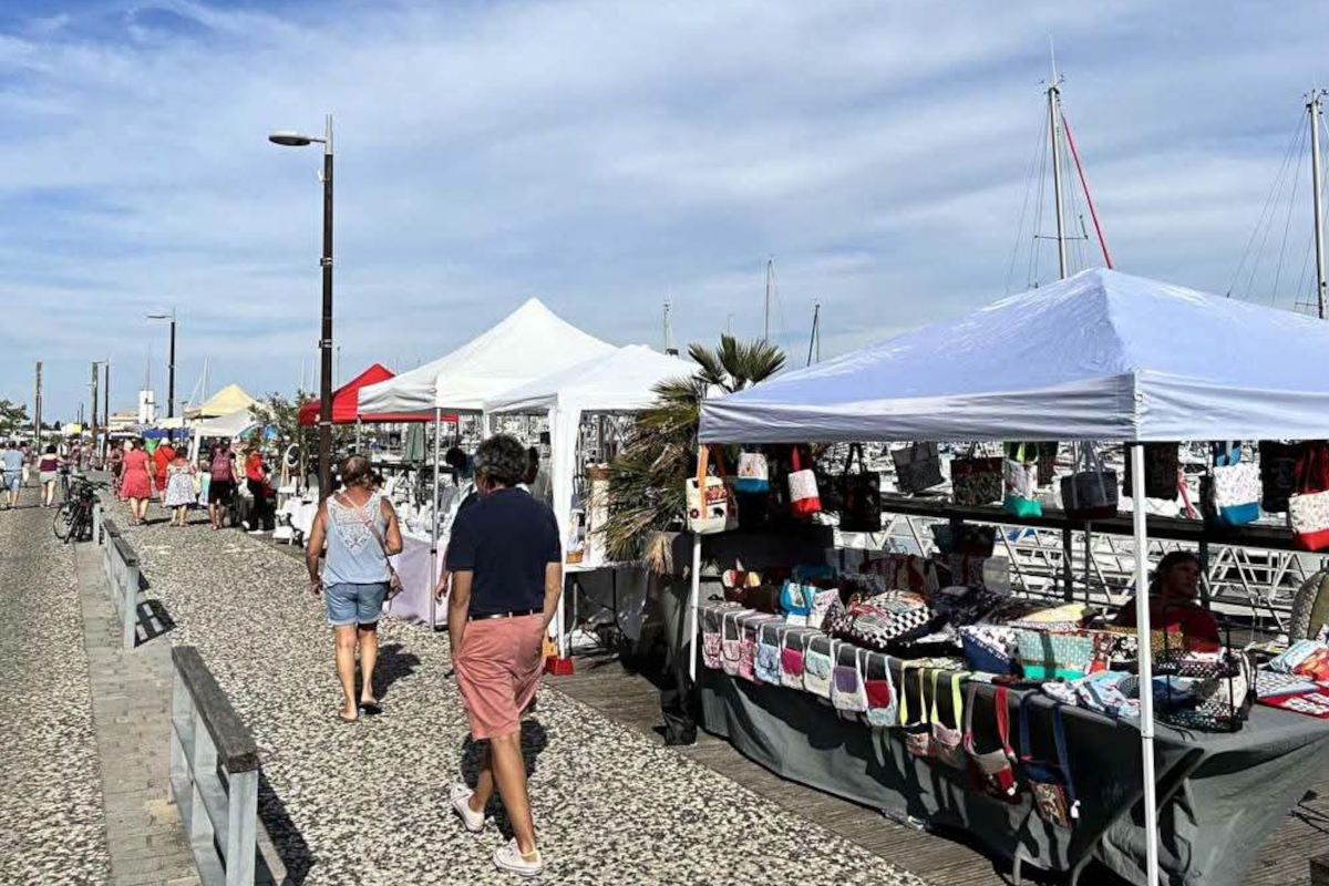 Marché des créateurs à Port Olona aux Sables d'Olonne